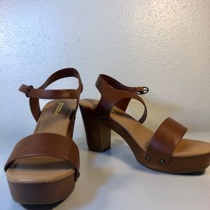 Brown strap heels-Soda